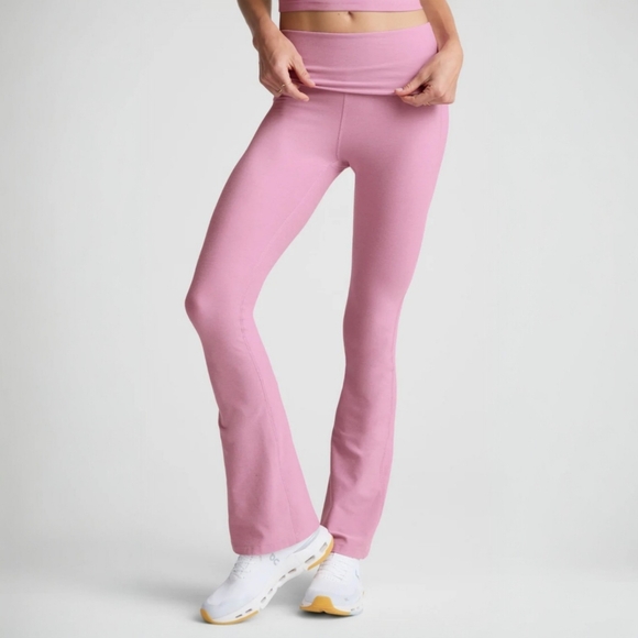 Beyond Yoga Spacedye Foldover Bootcut Pant in baby pink haze heather W's M NWT - Picture 2 of 12